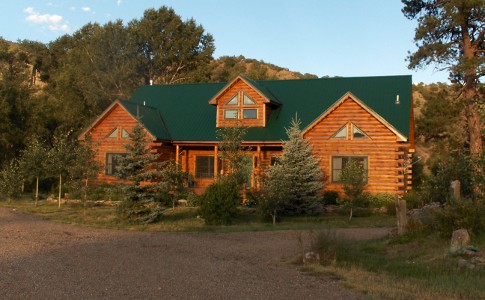 Mw Bar Ranch Vacation In Amalia New Mexico A Mountain Lodge On